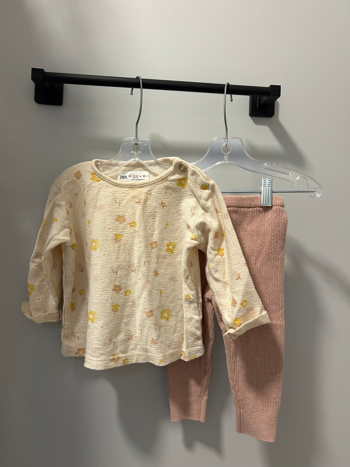 Preloved Zara set 9-12M
