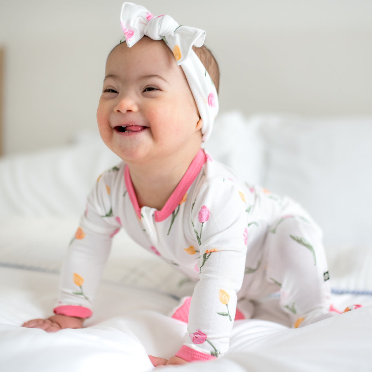 KYTE ZIPPERED FOOTIE IN TULIP
