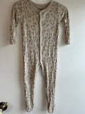 Preloved - Kyte baby - footies- 6-12 - good used condition (light colour and paint coming off snaps) - oat leopard